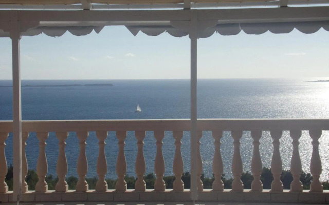 Sunshine Resort