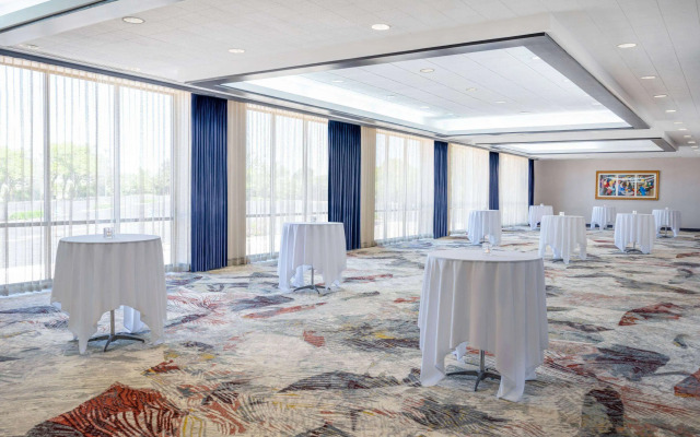 Wyndham Indianapolis Airport