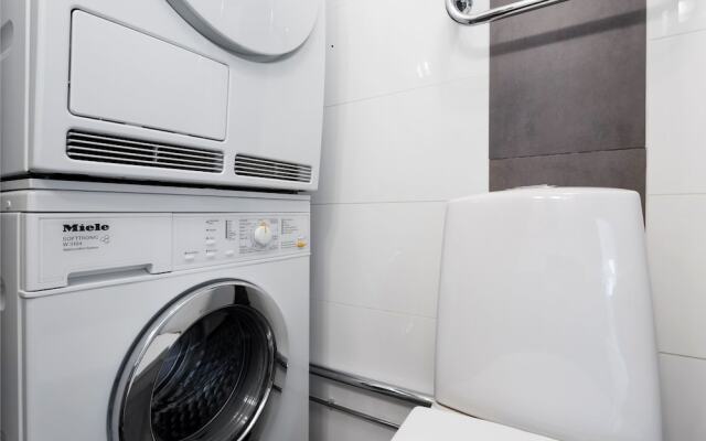 WeHost Messeniuksenkatu 10