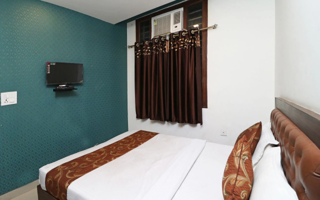 Chirag Pankaj Residency by OYO Rooms