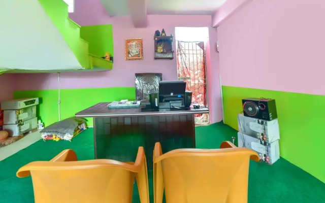 SPOT ON 61254 Lucky Guest House