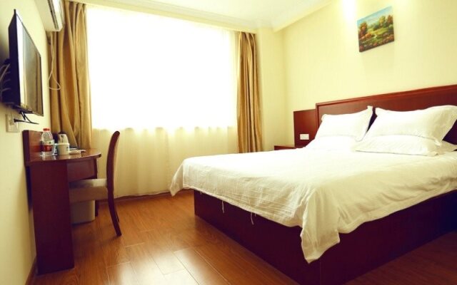 Greentree Inn Shanghai Chedun Film Park Songmin Road Express Hotel