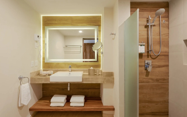 GR Solaris Cancun & Spa - All Inclusive
