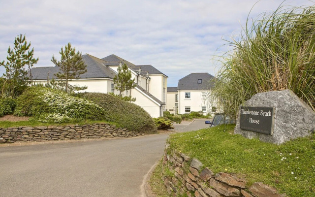 8 Thurlestone Beach