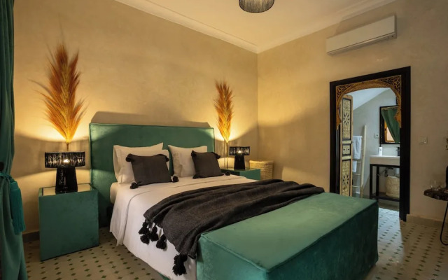 Just V hotel & Spa