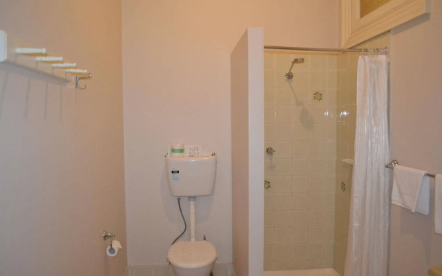 Historic Hydro Motor Inn