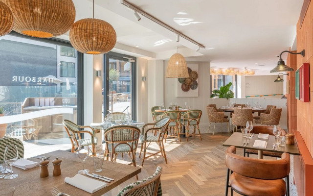 Harbour Beach Club & Hotel