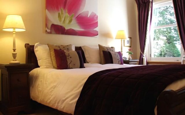 Arden Country House