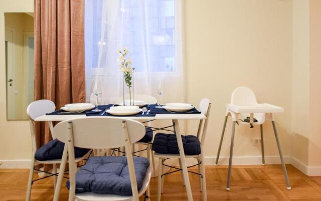 THE DREAM Apartment - Near Radisson Hotel