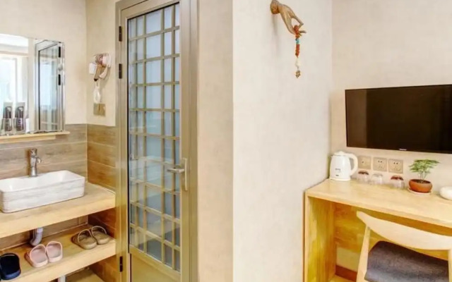 Floral Hotel Heart And Soul Mount Wutai