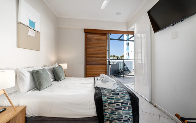 Rolling Surf Resort – Guest Rooms – Kings Beach