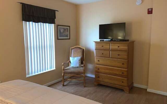 Whispering Pines Condos by VTrips