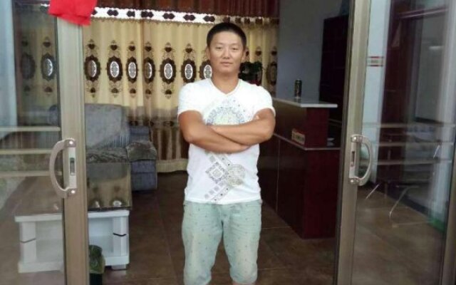 Donglai Hostel Dunhuang