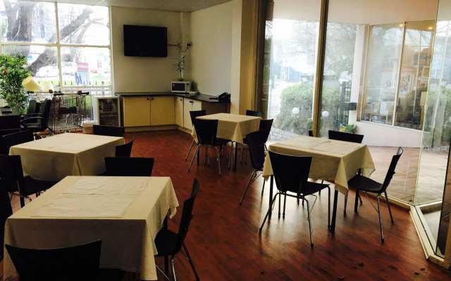 Park Squire Motor Inn and Serviced Apartments