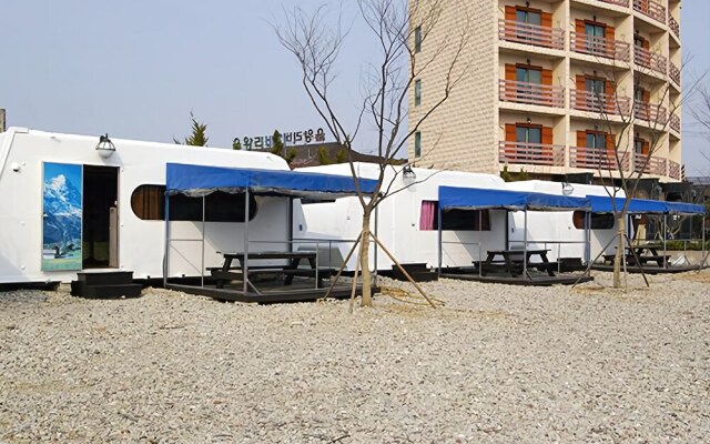 Eurwangni Seohae Camping Place