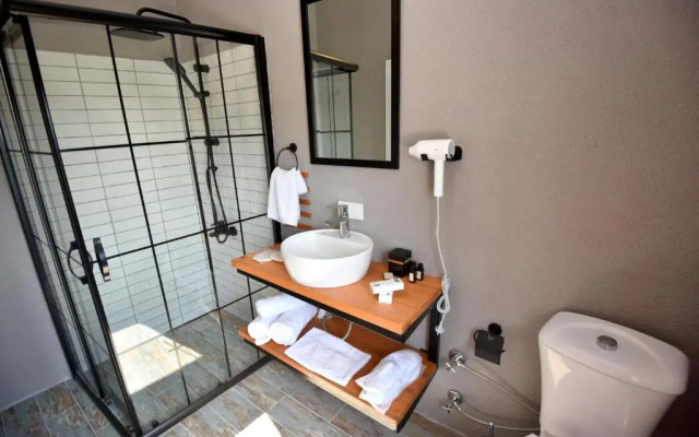 Benjamin Otel Gumusluk