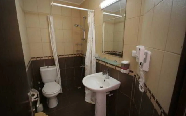 Safir Hotel
