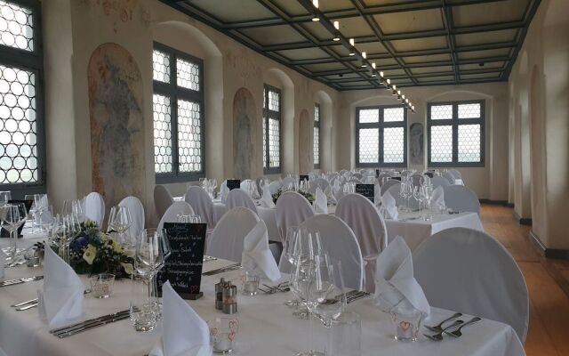 Hotel und Restaurant Schloss Castle Schwandegg