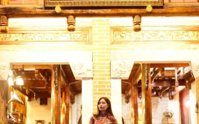 No.99 Mansion (Furong Town Scenic Area)