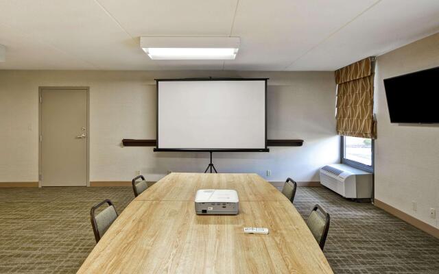 Hampton Inn Detroit/Madison Heights/South Troy