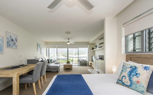 Absolute Waterfront Magnetic Island
