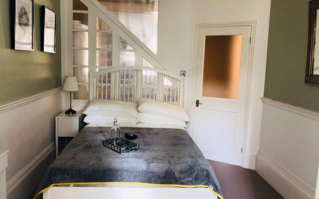 1 Bedroom Apartment In Brighton