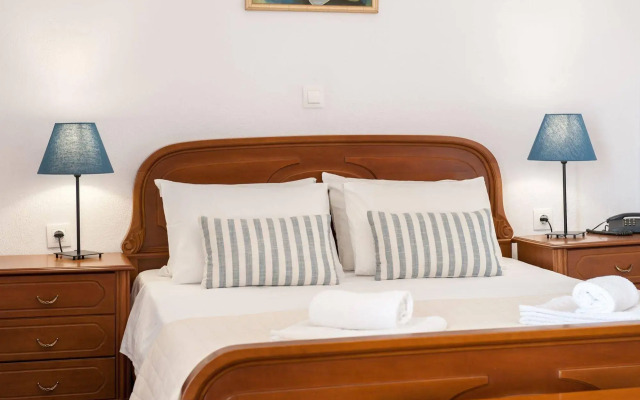 Golden Beach Agiocampos Hotel