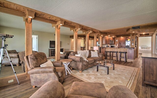 Welcoming Brigantine Condo w/ Ocean Views!