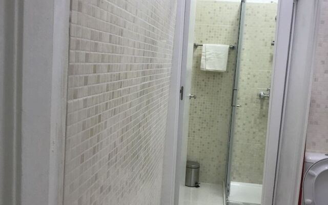 Charming episode hostel