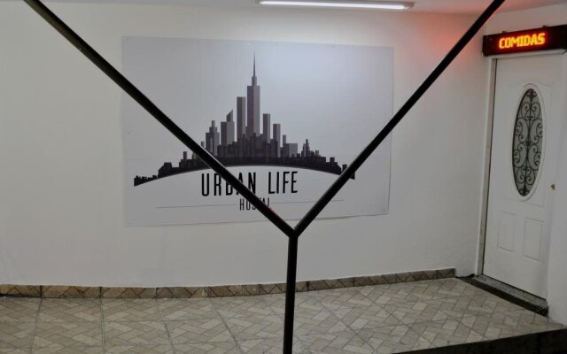 Urban Life Hostal