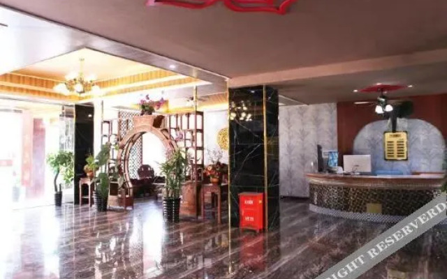 西双版纳景洪隆泰花园酒店(告庄星光夜市店)