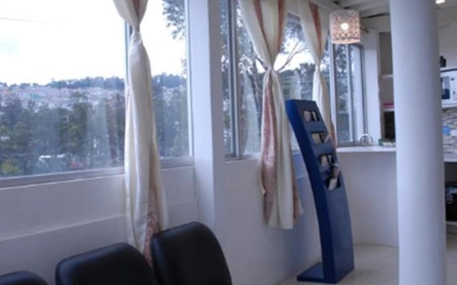 Quito Condor Hostal