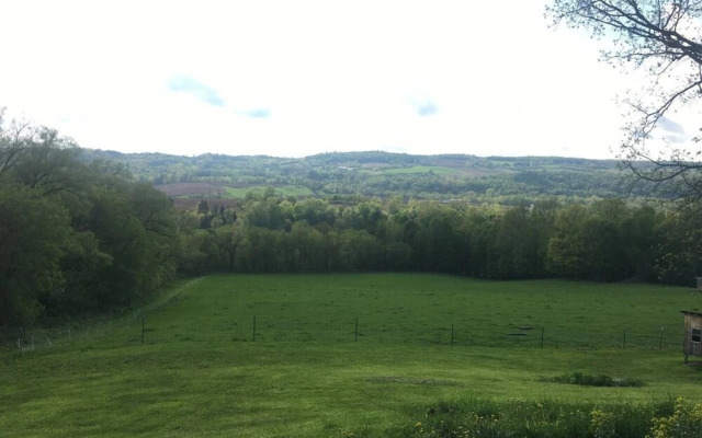 Tentrr - Emerald Views