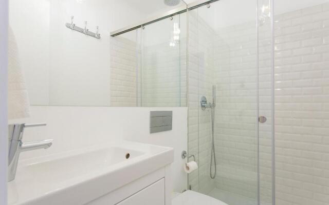 Principe Real Beautiful 3 Bedroom Flat