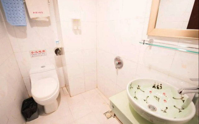 Li River Hotel