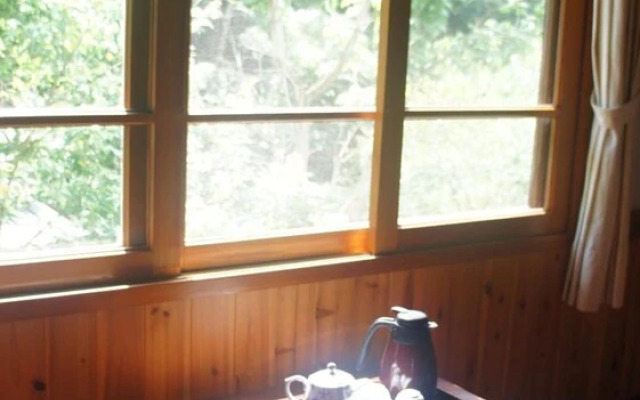 Old Five Guesthouse