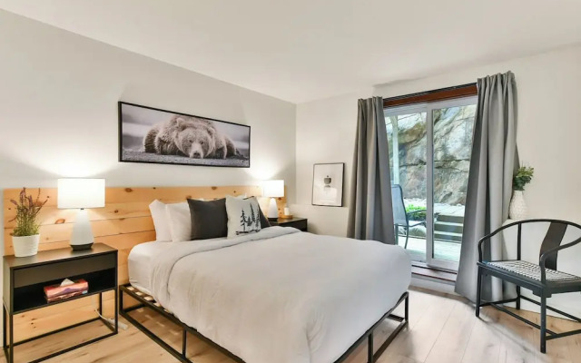 Les Haut Bois Condominiums -RVMT