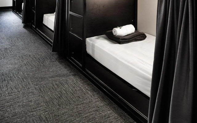 The Pod Sydney - Hostel