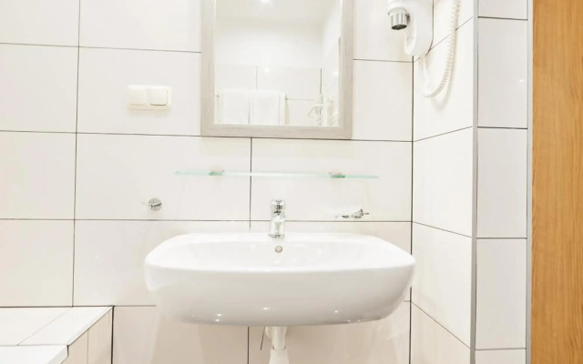 Don Prestige Residence