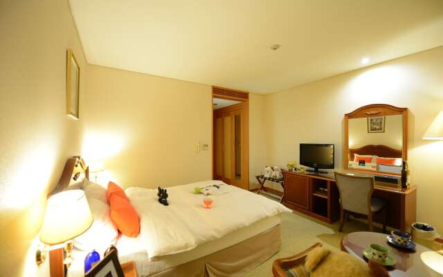 Onyang Hot Spring Hotel