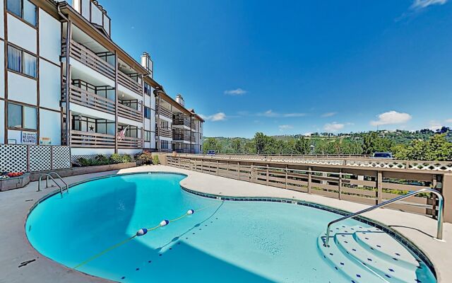 616tn103 1 Bedroom Condo