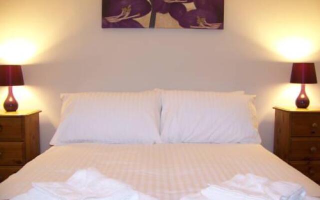 Juliots Well Cottages