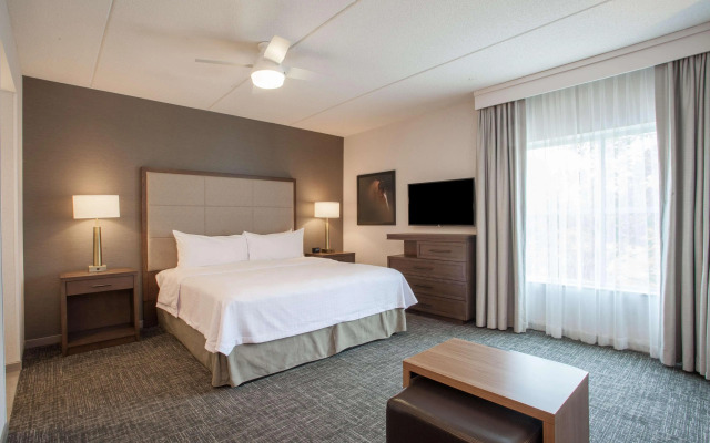 Homewood Suites by Hilton Saratoga Springs