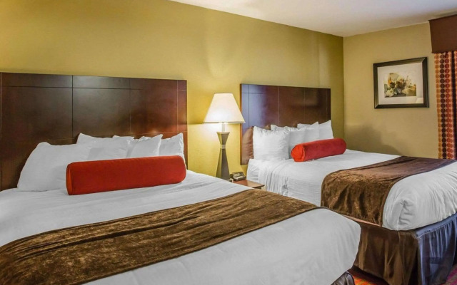 Quality Suites Nashville Airport