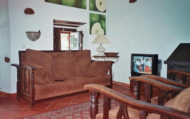 Monte De São Sebastião Do Vale Do Alcaide