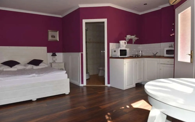 Guest House Romantika Panzio