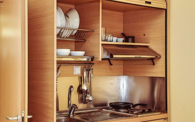 Golden Deer Apartments