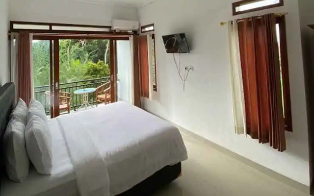 Casa De Arya