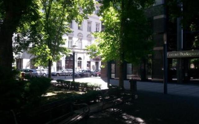 BMG Apartment