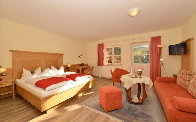 Hotel Adler